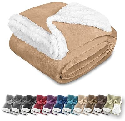 Gräfenstayn® Dicke Kuscheldecke flauschig & super weich - warme Sherpa-Fleecedecke in Lammfell-Optik als Wohndecke, Tagesdecke & Sofadecke - Überwurf Decke Sofa & Couch (Hellbraun 240x220)
