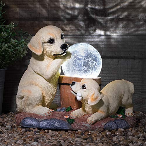GloBrite Solar Labrador Dogs Garden Ornaments | Solar Ornaments | Solar Powered Crackle Ball Light | Garden Decorations Solar Animal | Labrador Ornaments Garden Décor