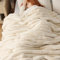 BEDSURE Kuscheldecke Flauschig, Dicke Und Warme Sofadecke Für Den Winter, Kunstfelldecke, Wohn- & Kuscheldecken, Plüsch Blanket Für Couch Und Bett, Sofaüberwurf Decke, Beige, 130 X 170 cm