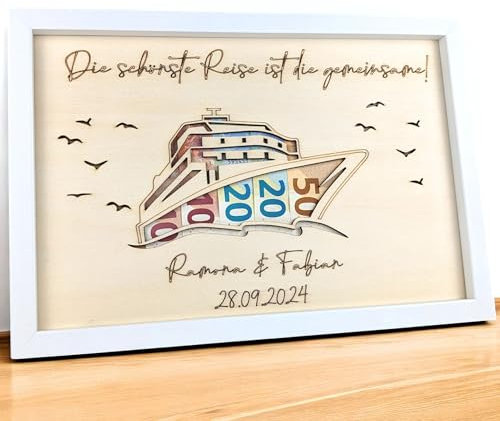 Geldgeschenk Hochzeit aus Holz Schiff personalisiert - Einzigartiges dekoratives Hochzeitsgeschenk für Brautpaar oder Geschenk Freundin Geburtstag - Text und Hochzeitsdatum auswählbar - Bilderrahmen