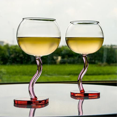 Mnaocz 2Pcs Heart Shaped Wine Glass, Unique Heart Shaped Crystal Glass, Gift for Women Girlfriends Christmas Anniversary New Year Birthday Valentine's Day