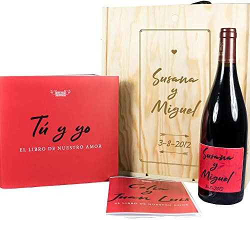 Regalo personalizado para San Valentín: kit ‘Tú y yo’ con botella de vino + libro ‘Tú y yo, el libro de nuestro amor’ + tarjeta + caja de madera, todo ello personalizable