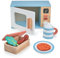 Mentari Giocattoli - Microonde giocattolo - Set da 9 pezzi in legno per microonde con cibo per giochi di ruolo, accessori da cucina per bambini - Migliora le abilità sociali e comunicative - Scintilla