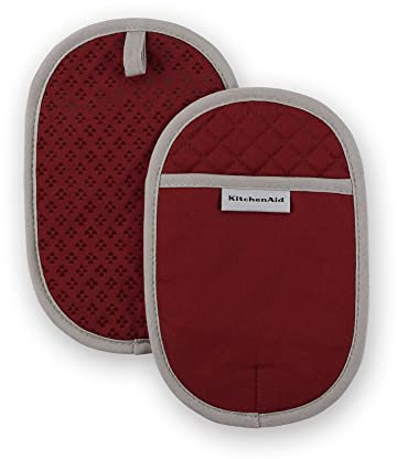 KitchenAid Asteroid Oval Pot Holder 2-Pack Set, Smoked Paprika Red, 6.5x10