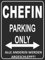 Indigos UG - Parking Only - Chefin - Alle anderen werden abgeschleppt - Parkplatzschild 32x24 cm schwarz/silber - Alu-Dibond - Folienbeschriftung