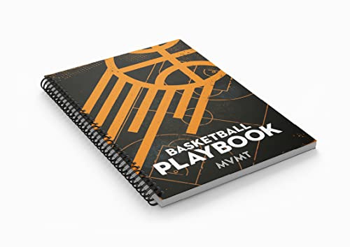 Basketball Playbook von MVMT Sports 380 Court Diagramme in einem A5 Planer für Basketball-Trainer. Erfassen Sie Spiele, Übungen und Pfadfinder.