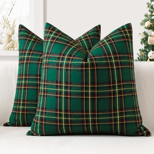 JOTOM 2er Set Weihnachten Schottisches Karo Kissenbezüge, Dekorative Plaid Tartan Wurf Kissenbezug Sofakissen Dekokissen Zierkissenbezug für Wohnzimmer Schlafzimmer Deko (60x60cm, Grün+Schwarz)