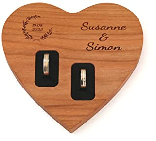 STREIFHOLZ Ringkissen aus Holz zur Hochzeit, personalisiert mit Gravur, Holzherz für Eheringe, außergewöhnliche Ringschatulle für Standesamt oder Kirche