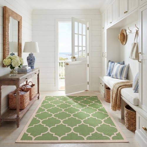 SAFAVIEH Geometrisch Teppich für Wohnzimmer, Esszimmer, Schlafzimmer - Courtyard Collection, Kurzer Flor, Grün und Beige, 160 X 231 cm