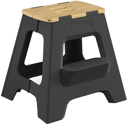 Taburete Compacto Plegable Vigar, Taburete de Dos Peldaños de 40 cm para Adultos hasta 150 kg, Taburete Ligero, Taburete Plegable Antideslizante, Negro Bamboo on Top