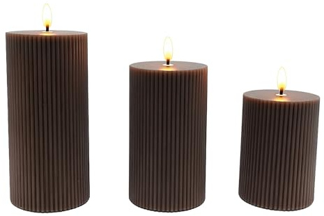 Relaxdays LED Kerzen, 3er Set, 3 Größen, flackernde Flamme, Echtwachs, mit Rillen, flammenlose Elektrokerzen, Farbwahl