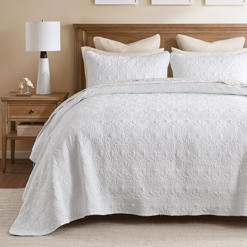 Madison Park King Quilt Bedding Set, Cottage-Inspired Damask, 3PC