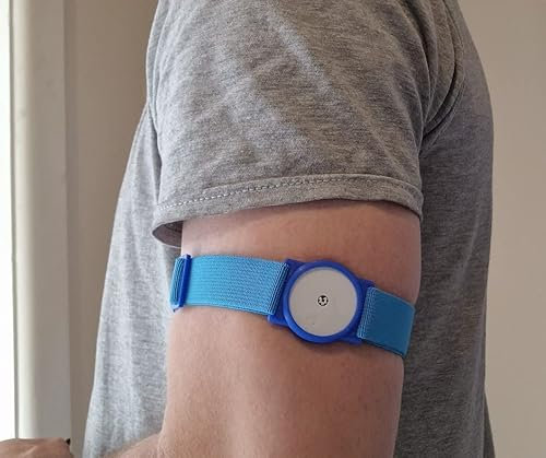 CGM Clips UK - Sensor Armband Holder/Protector Compatible with Freestyle Libre 1/2 (Blue)