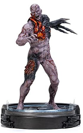 Numskull Resident Evil Tyrant T-002 Sammlerfigur, offizieller Resident Evil-Fanartikel, Limitierte Ausgabe, Horror-Videospiel-Figur, 23 cm