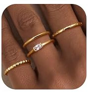 Milacolato 4 Stück Ringe Gold Damen 18K Vergoldete Ringe Gold Wasserfest Stapelbare Silber/Goldene Ringe Set Zirkon Vorsteckring Gold Schmal Statement Verlobungsring Fingerring Damen Gold Größe-57G
