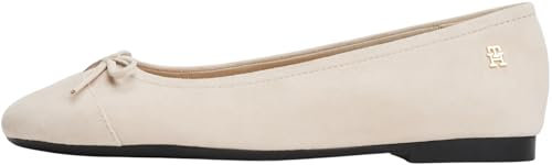 Tommy Hilfiger Women’s Toe Cap Suede Ballet Pumps, Beige (Classic Beige), 5