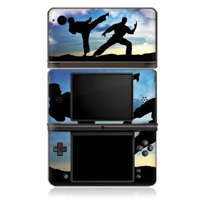 DeinDesign Skin kompatibel mit Nintendo DSi XL Folie Sticker Kampfsport Training Karate