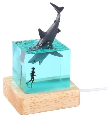 Tuzsocr 3D-Epoxidharz-Lampe, LED-Wal-Nachtlicht, Seetaucher und Hai-Würfel-Lampe, realistische Ozean-Tier-Skulptur, Walmodell mit Holzsockel, 70 mm, einzigartiges Geschenk für Ozeanliebhaber (Stil 1 +