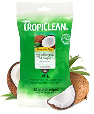 TropiClean Dog Wipes Grooming - Hypoallergenic Cleaning & Deoderising Wipes for Dogs, Cats, Puppies & Kittens with Allergies & Sensitive Skin - Removes Dirt, Dander & Odor, Fragrance Free, 20ct