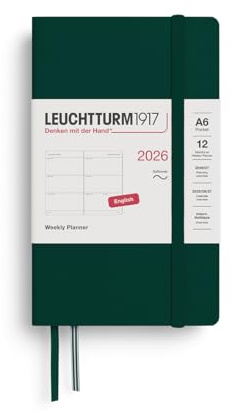 LEUCHTTURM1917 372749 Wochenkalender Pocket (A6) 2026, Softcover, Forest Green, Englisch