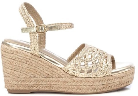 XTI - Sandalia Mujer Oro - Calzado Cómodo y Versátil - Moda casual - Modelo 14274704 (Talla 39)