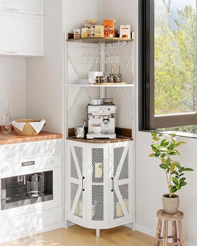 OPULENTHOME Eckweinschrank Mit Steckdose, Bar-Schrank Im Industrial-Stil Mit LED-Lichtleiste Und Gläserhalter, 4-Stöckiger Buffet-Schrank Aus Holz Für Zu Hause, Für Kleine Räume, Gittertür