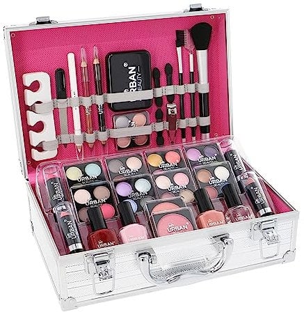 LOVE URBAN BEAUTY Essentials Veganer Make-up-Koffer – 64-teiliges veganes Make-up-Set für Teenager – Elegante silberne Box – Kompaktes und leichtes Design – Reisefreundliches Damen-Make-up-Set