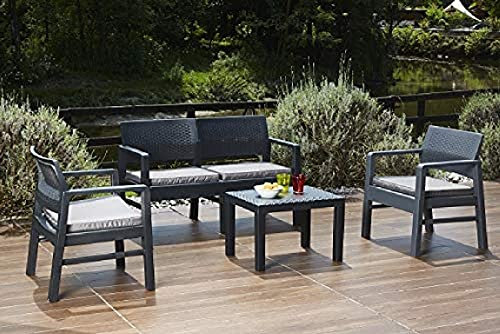 Dmora - Outdoor-Lounge-Set Carpi, Gartengarnitur mit 2 Sesseln, 1 Sofa und 1Couchtisch, Sitzecke in Rattan-Optik mit Kissen, 100 % Made in Italy, Anthrazit