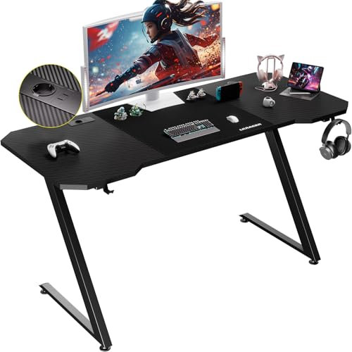 LUCKRACER Gaming Tisch, Gaming Schreibtisch, 120 x 60 cm,Ergonomischer PC Schreibtisch, mit Steckdosenleiste, PC Tisch mit Kohlefaseroberfläche, Getränkehalter und Kopfhörerhalter, Schwarz