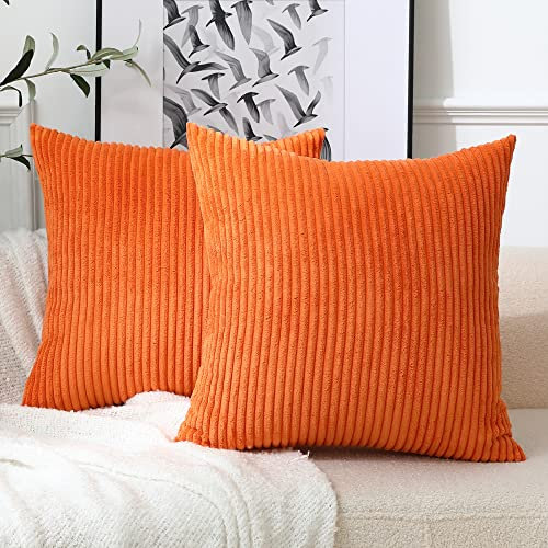 Stellhome Lot de 2 housses de coussin carrées décoratives en velours côtelé doux à rayures pour décoration intérieure, canapés, lits et chaises, 45 x 45 cm, rose pâle