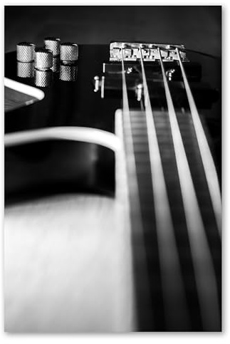 Postereck - 3428 - Bass Gitarre, Musik Instrument Schwarz Weiss - Wandposter Fotoposter Bilder Wandbild Wandbilder - Leinwand - 100,0 cm x 75,0 cm