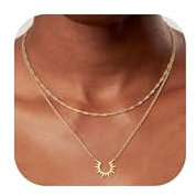Dochais Damen Layered Anhänger Kette, Hypoallergene 14K Gold Vergoldet Zarte Mehrreihige Halskette, Wasserfest Kette mit Schmetterlings/Blumen/Sonne/Büroklamme, Modeschmuck Kette Gold für Frauen