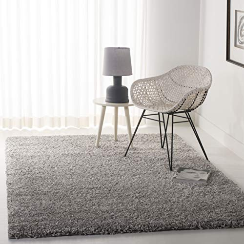SAFAVIEH California Shag Collection Area Rug - 4' Square, Silver, Non-Shedding & Easy to Clean, Ultra Plush Thick Pile, Ideal for Living Room, Bedroom, Dining Space (SG151-7575)