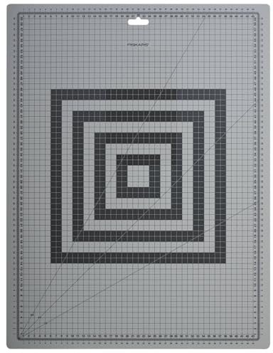 Fiskars Cutting Mat A2 (45 x 60 cm/18 x 24 Inch), Cut Resistant, 1003895