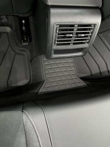 Fußmatte kompatibel mit Golf 7 (5G) Golf 8 Limousine (5H) Gummimatte Tunnel Mitte hinten Abdeckung Mitteltunnelabdeckung Premium Qualität