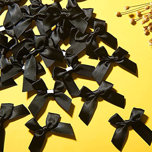 24 Stück Satinband Schleifen Selbstklebend für DIY Handwerk Hochzeit Weihnachten Valentinstag Dekoration Karte Herstellung Verzierungen, 5 cm Breite (Schwarz)