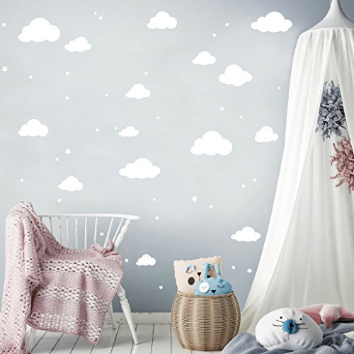 Wandtattoo „Deko Wolken“ mit Sternen (35teilig) von Wandtattoo-Loft® / 35 Aufkleber im Set/Clouds Wall Art/Wandsticker/Wandaufkleber / 29 Farben/weiß