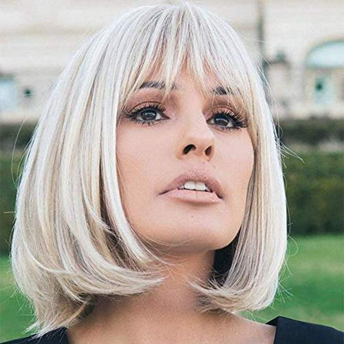 HAIRCUBE Charming Creamy White Kurze Bob Perücken mit Pony Synthetische Hitzebeständige 12 Zoll Perücken für Frauen