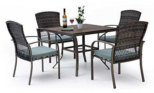 Pamapic Ensemble de salle à manger 5 pièces Ensemble de meubles de salle à manger d'extérieur en osier avec plateau carré en plastique et bois et coussins lavables pour patio, jardin, piscine (vert)