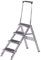 WAKÜ Little Jumbo Trittleiter 4-stufig Art.-Nr. 410 B- Kunststoffbelag mit Sicherheitsbügel - Klapptreppe Made in Germany - flaches Klappmaß und breite Stufen