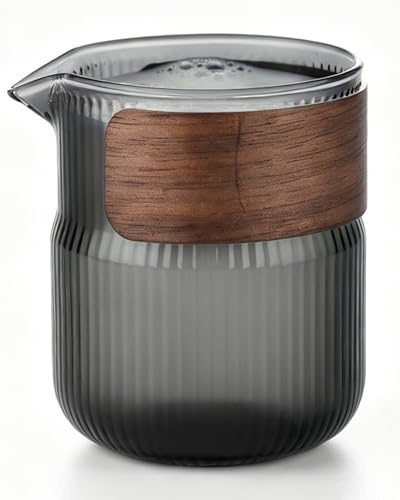 Holzwurm Milchkännchen klein 300ml - Glas Milchaufschäumer Kanne | mit Walnussmantel, inspirierendes Design Milk Jug für Kaffee, Tee vieles mehr (Schwarz)