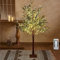 LED Dunkle Olivenbaum - 120 cm, 180 Warmweiße LED Lichter, 420 Simulierte Blätter, USB-betrieben, 8 Lichteffekte, IP44 Schutz art für Indoor Bereich. Ideal für Weihnachten, Ostern