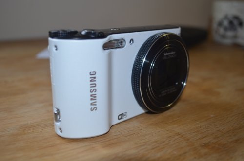 Samsung WB150F Smart-Digitalkamera (14 Megapixel, 18-fach opt. Zoom, 7,6 cm (3 Zoll) Display, bildstabilisiert, Wifi) weiß