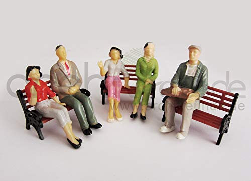 8 x Modell Figuren, sitzende, handbemalt, für Modellbau 1:25, Spur G, ohne Bank!