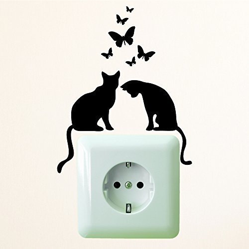 Wandtattoo-Loft Das ORIGINAL Zwei Katzen mit Schmetterlingen“ Größe 10 x 12 cm/Aufkleber für Steckdose oder/und Lichtschalter/schwarz/Hergestellt in und Versand aus Deutschland!
