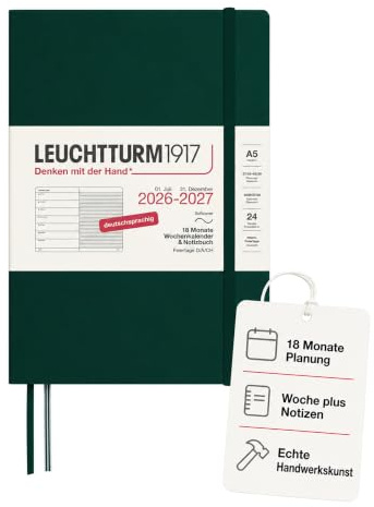LEUCHTTURM1917 Wochenkalender 2027 A5 mit Notizbuch, liniert, Terminplaner Deutsch, 18 Monate Juli 2026 - Dezember 2027, Forest Green Softcover, 210 x 145 mm, Wochenübersicht links + Notizseite rechts | 18 Monate, 208 Seiten, säurefreies Papier, Wochenübersicht plus Notizseite, Falttasche, 2 Lesezeichen