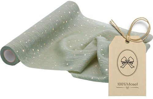 100%Mosel Musselin Tischläufer Sternendruck, Muted Green (28 cm x 5 m) | Folienprint in Hellgold auf zartem Dekostoff in Grün – edle Tischdeko für Weihnachten und Hochzeiten