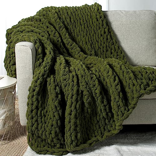 Carriediosa Chunky Knit Throw Blanket 60 X 80 Twin, 100% Hand Made Large Chenille Loop Yarn Soft Fluffy Throws for Couch Sofa Bed, Big Crochet Cozy Heavy Thick Cable Woven Blanket, Olive Green