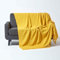 Homescapes Baumwoll-Tagesdecke Nirvana gelb 255 x 360 cm, große Sofaüberwurf-Decke im Cotton-Slub-Design, gelber Bettüberwurf