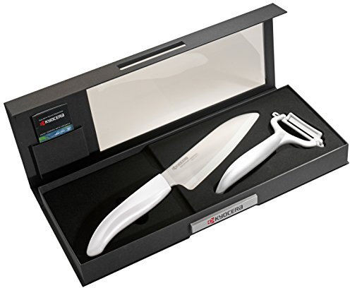 Kyocera Gift Set with peeler and Santoku Knife, White
